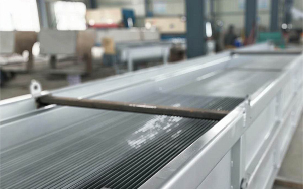 格柵除污機的如何正確安裝(圖1) 1-220G1143245235_副本.jpg